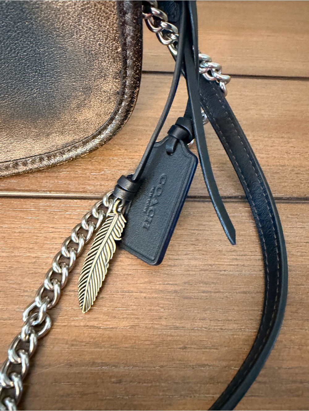 Coach Waverly - Loved Leather - Picture 2 of 8